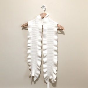 Echo ruffle scarf NWT